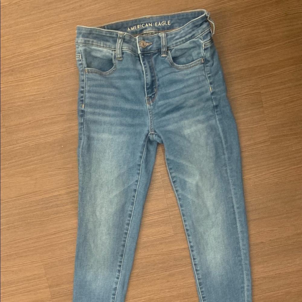 American Eagle Jeans !!